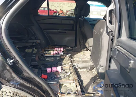 2022 Ford Police Interceptor из США, поврежденный, VIN 1FM5K8AW9NNA03633